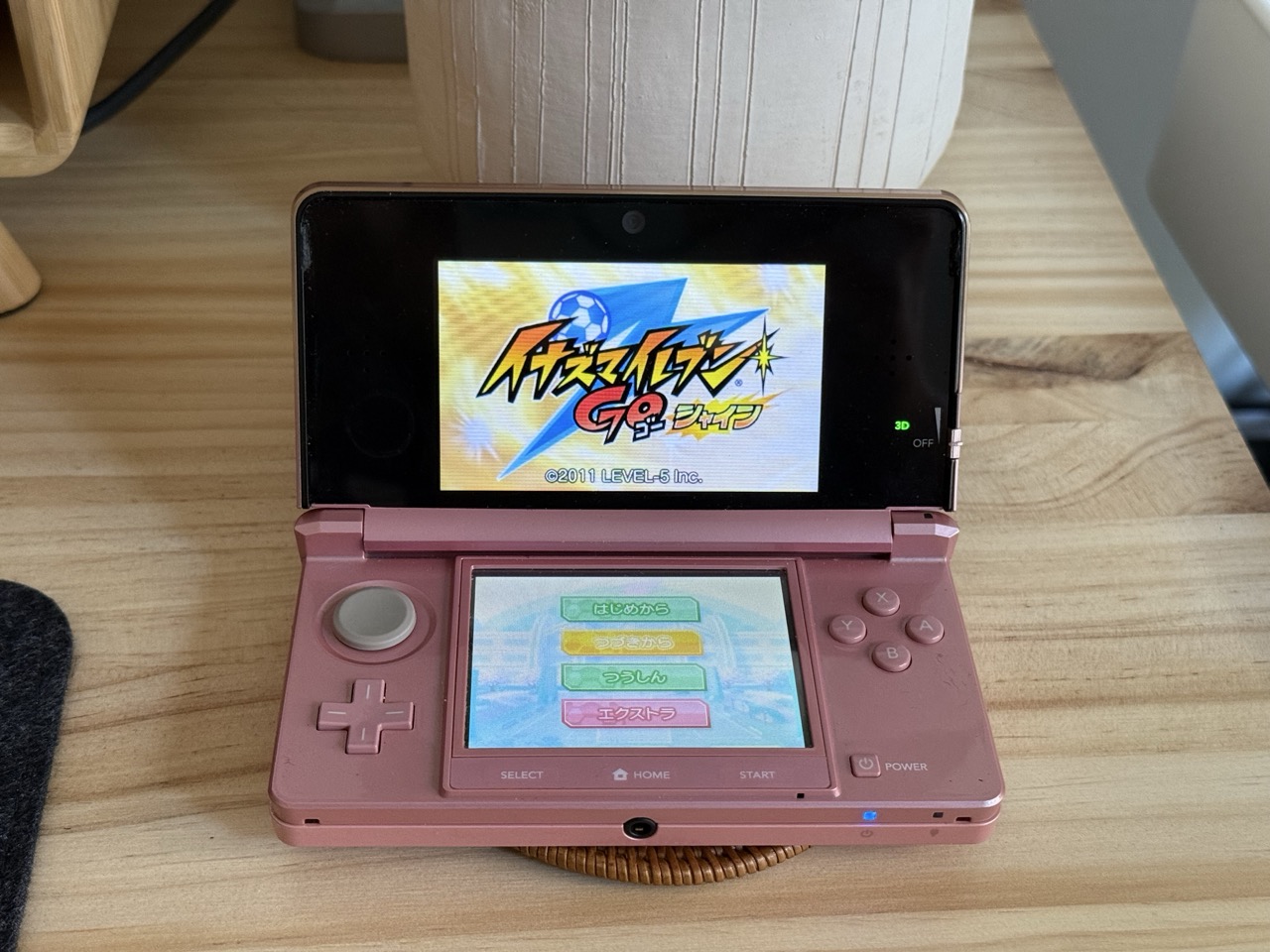 Foto de una Nintendo 3DS con el juego